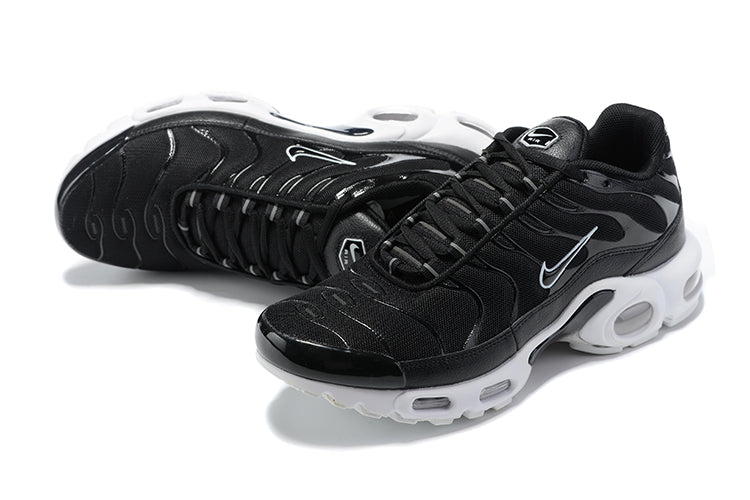 Air Max Plus Tn 1 “Black/White”(Pronta Entrega)
