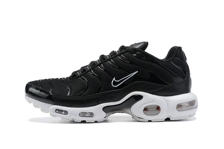 Air Max Plus Tn 1 “Black/White”(Pronta Entrega)