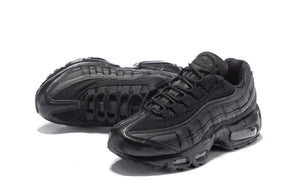 Air Max 95 “Triple Black” (Pronta entrega)