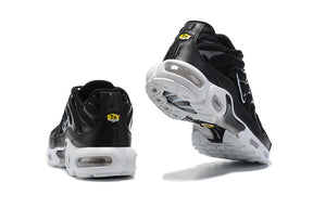 Air Max Plus Tn 1 “Black/White”(Pronta Entrega)